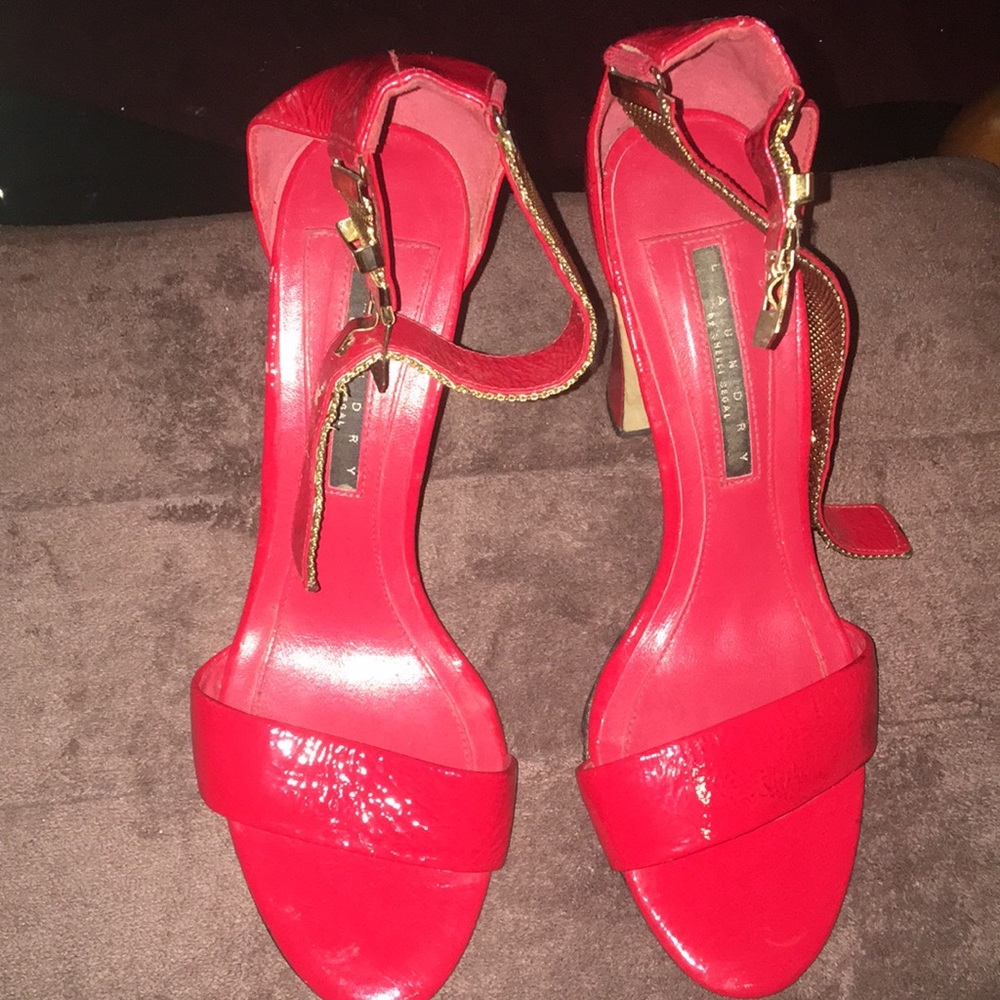 Laundry by Shelli Segal 3.5” Heel